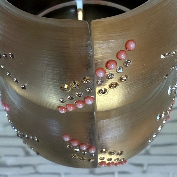 Alexis Bittar Gold & Coral Handcrafted Jewelry - Picture 13 of 13